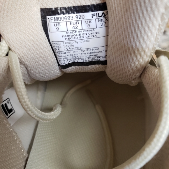 Fila - Picture 8 of 13